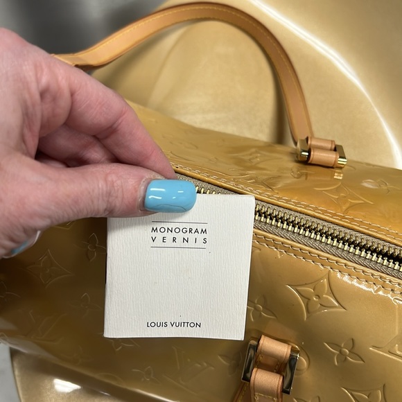 Louis Vuitton monogram vernis bag in excellent condition - Picture 9 of 15